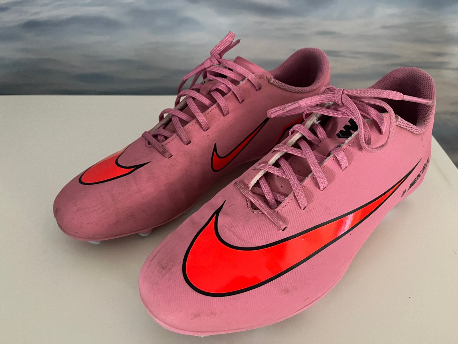 Roze Nike Mercurial Voetbalschoenen maat 39,5, Maat XS of kleiner, Ophalen of Verzenden, Gebruikt, Schoenen