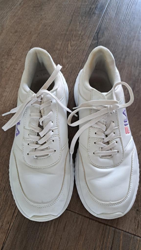 Fila sportschoenen maat 39 - Wit, Ophalen of Verzenden, Fila, Gedragen, Wit