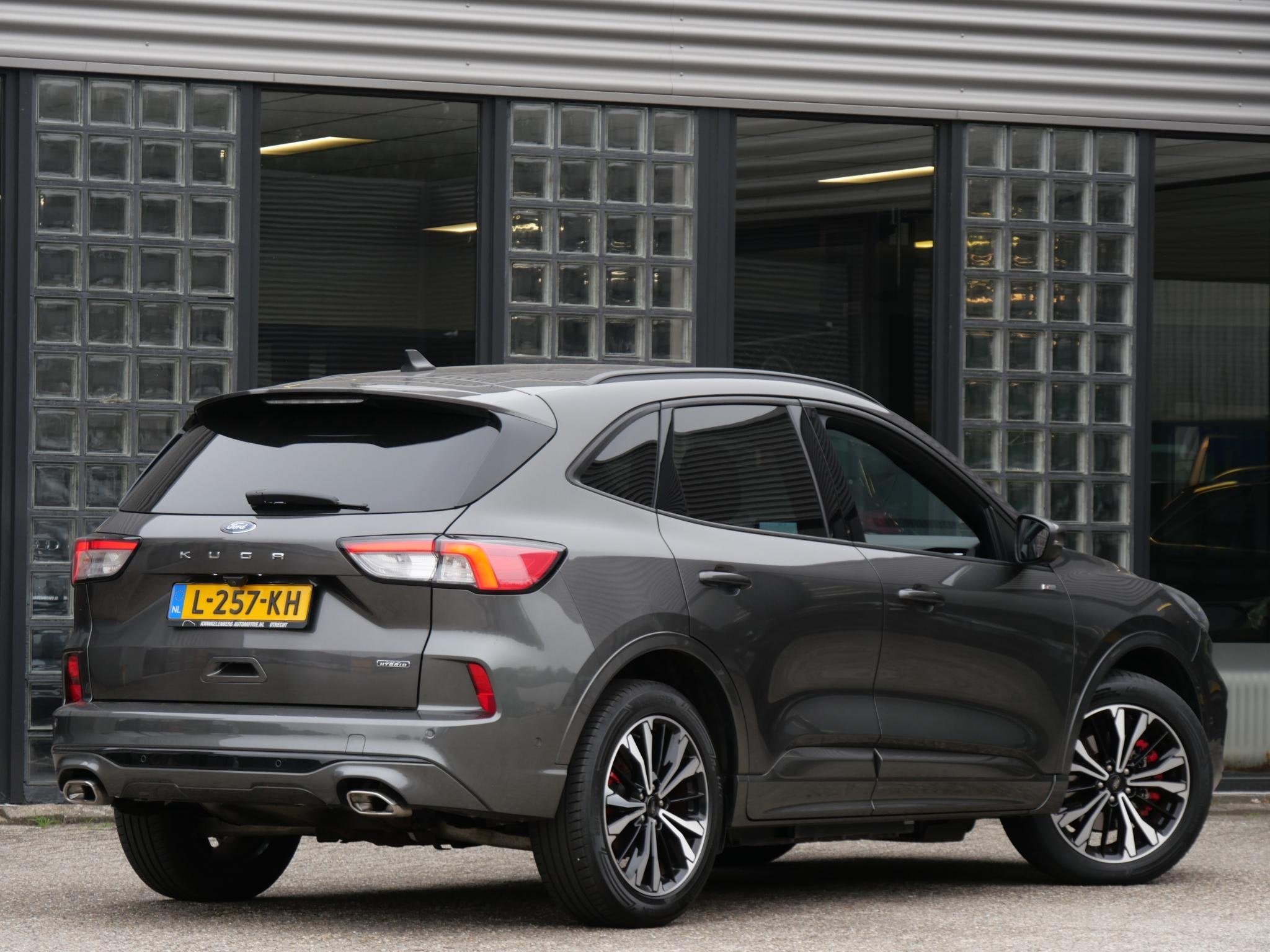 Ford Kuga PHEV ST-LINE X/ DRIVER ASSIST PACK/ WINTER PACK/ D, Auto's, 14 kWh, Gebruikt, Euro 6, 4 cilinders