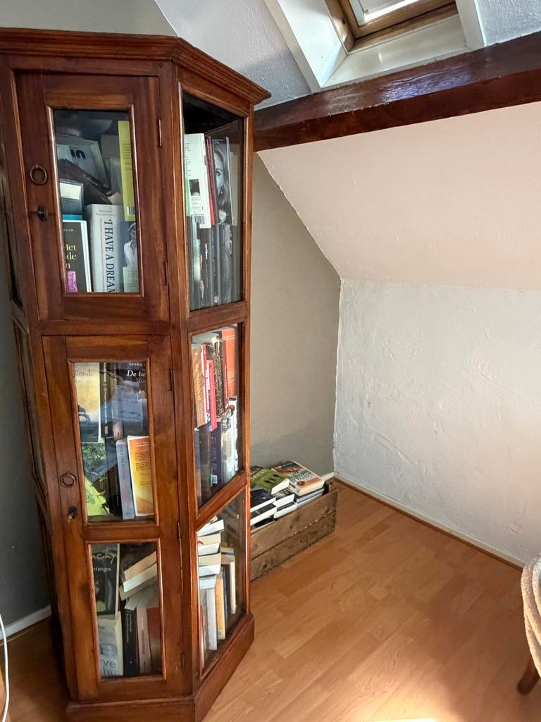 Antieke Boekenkast met Glas en 350+ Nederlandstalige Boeken, Antiek en Kunst, Ophalen of Verzenden