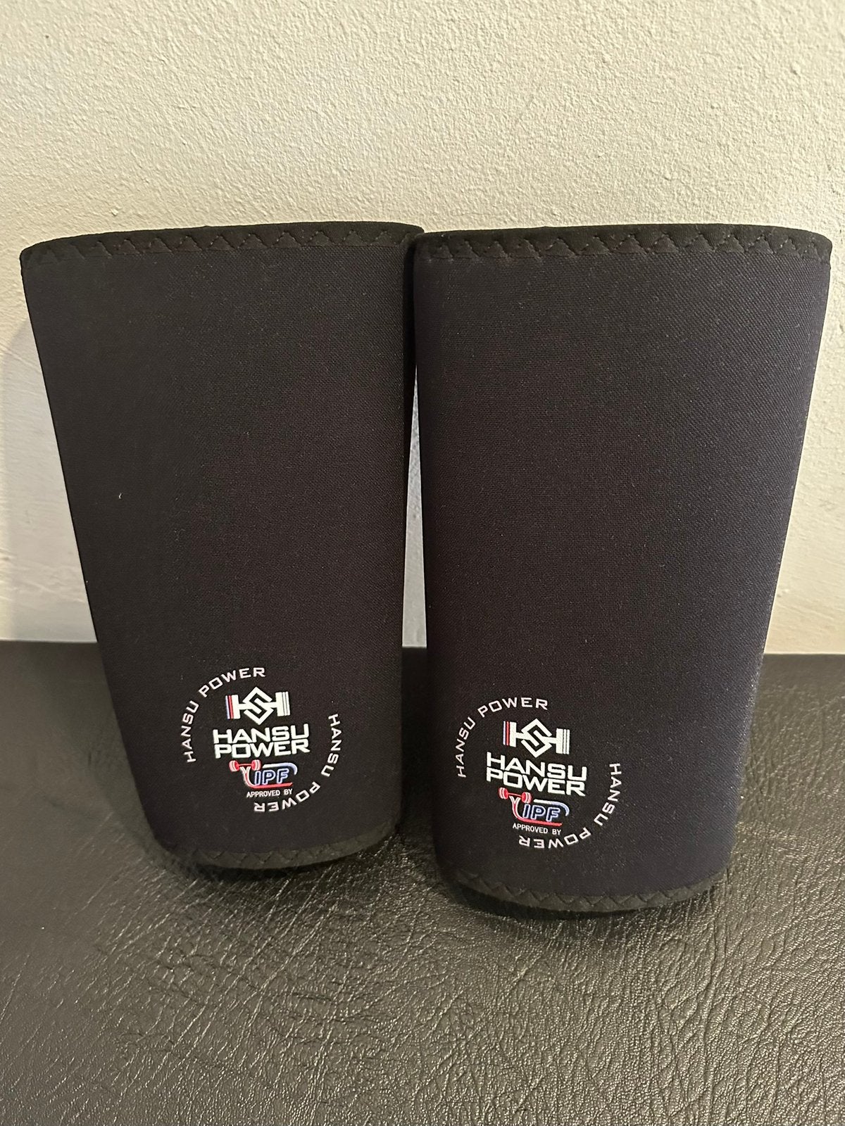 Powerlifting knee sleeves - Hansu 1.0 - maat S, Sport en Fitness, Verzenden, Nieuw