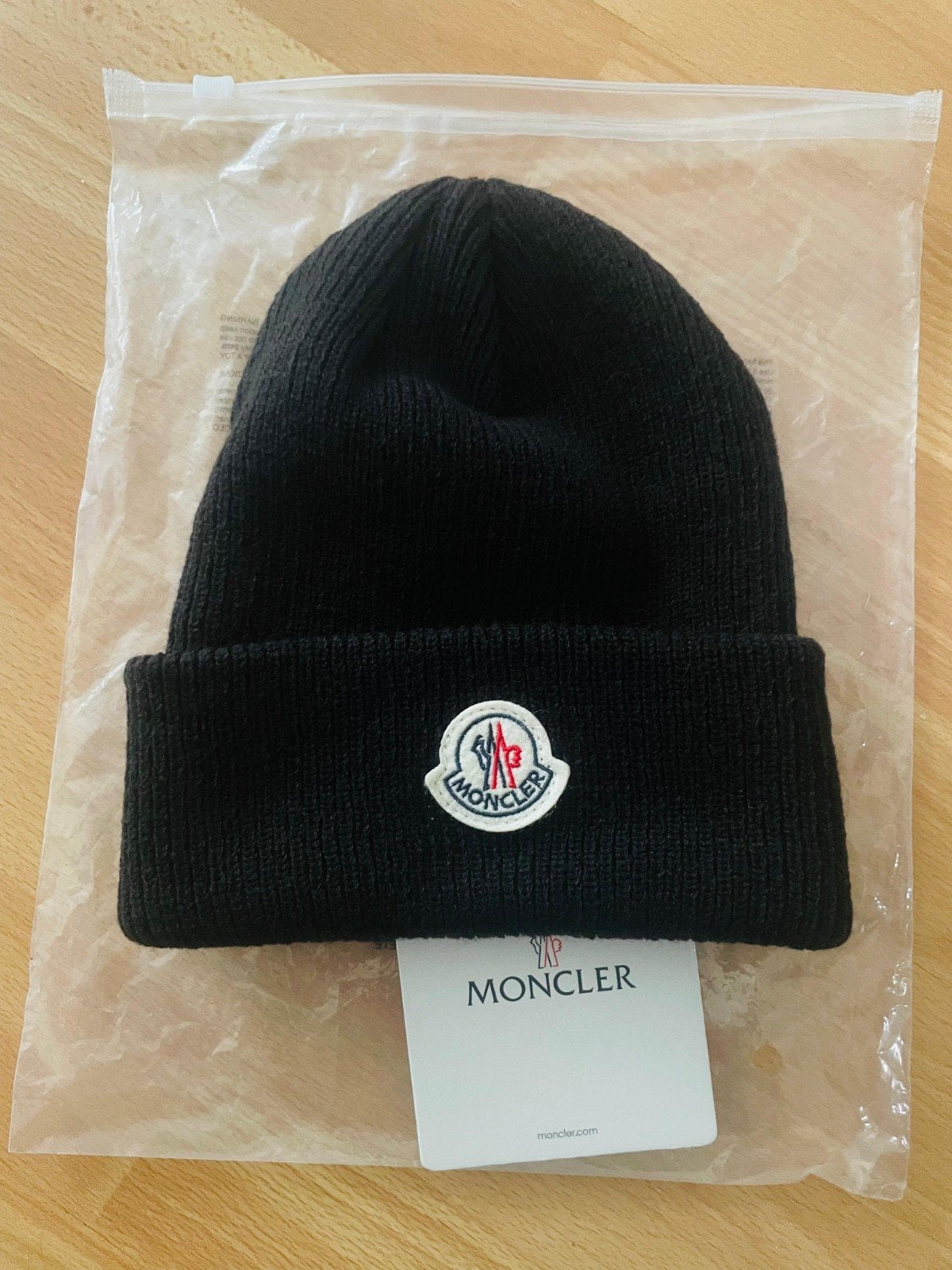 Nieuwe Moncler Muts Zwart - Ongedragen met Labels, Ophalen of Verzenden, Nieuw, Overige maten, Muts