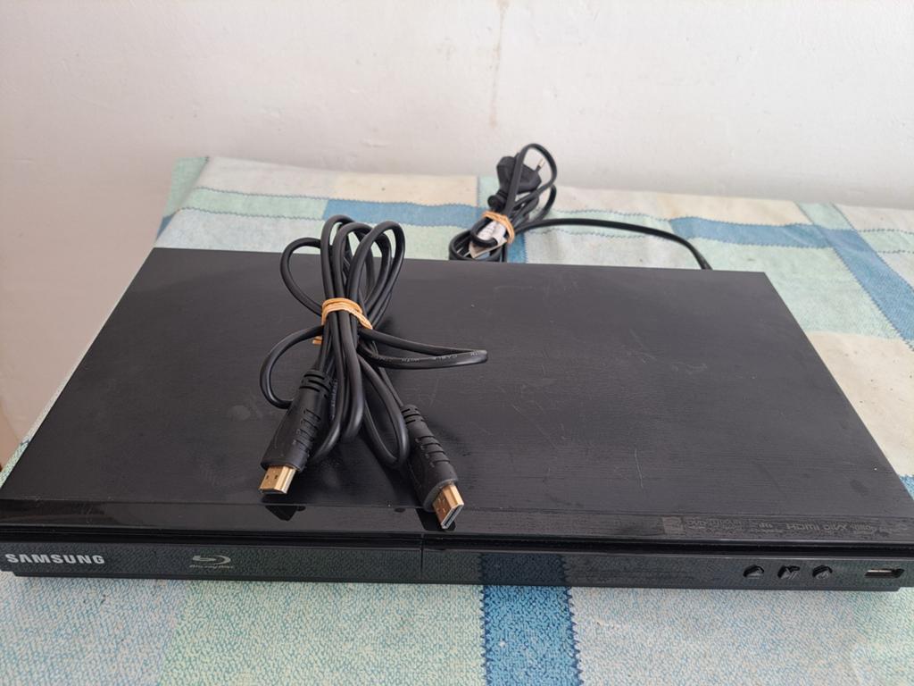 SAMSUNG BLU-RAY DISC BD-E5300 HDMI DVD PLAYER, Ophalen of Verzenden, Zo goed als nieuw