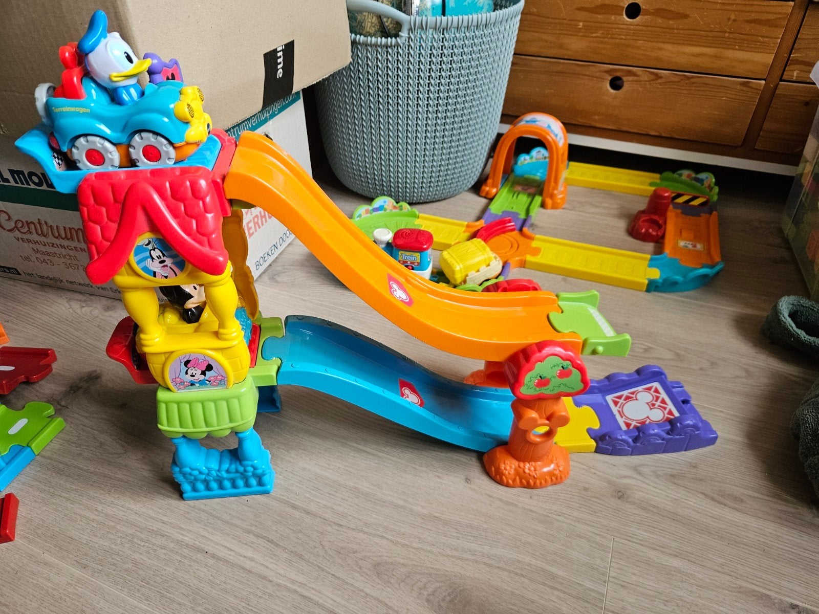 V tech toet toet autos Mickeys pretflat, Ophalen