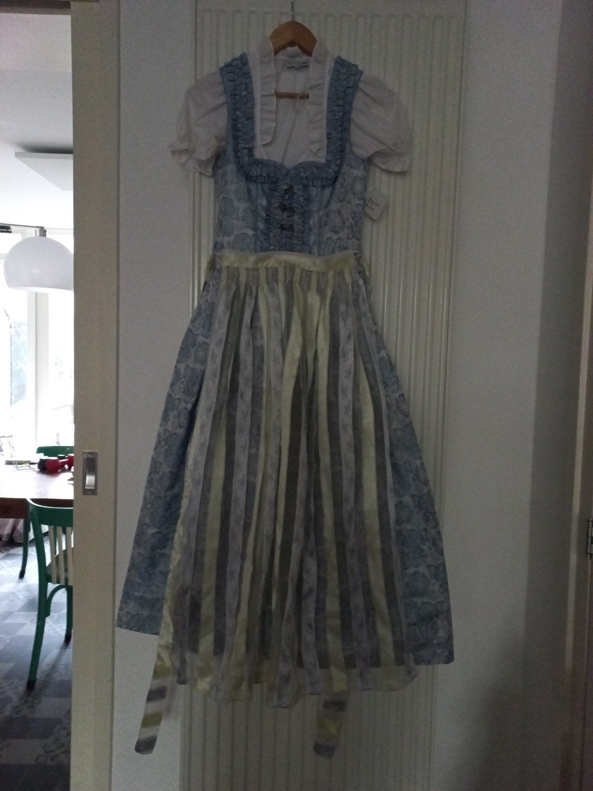 Dirndl jurk, Ophalen of Verzenden, Zo goed als nieuw, Maat 34 (XS) of kleiner, Overige thema's