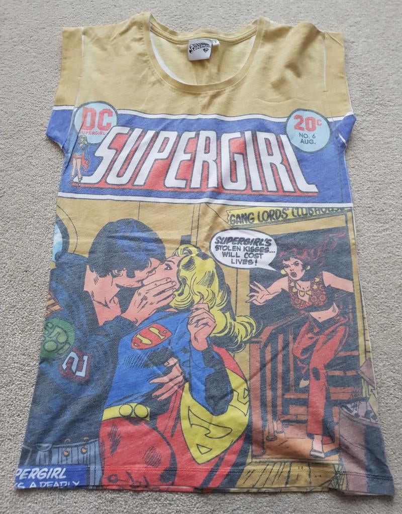 Supergirl superman batman t-shirt maat s dames tshirt disney, Verzenden, Wit, Zo goed als nieuw, Korte mouw