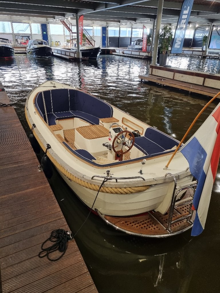 Maril 730 sloep, Gebruikt, Binnenboordmotor, 1.80 meter, Maril