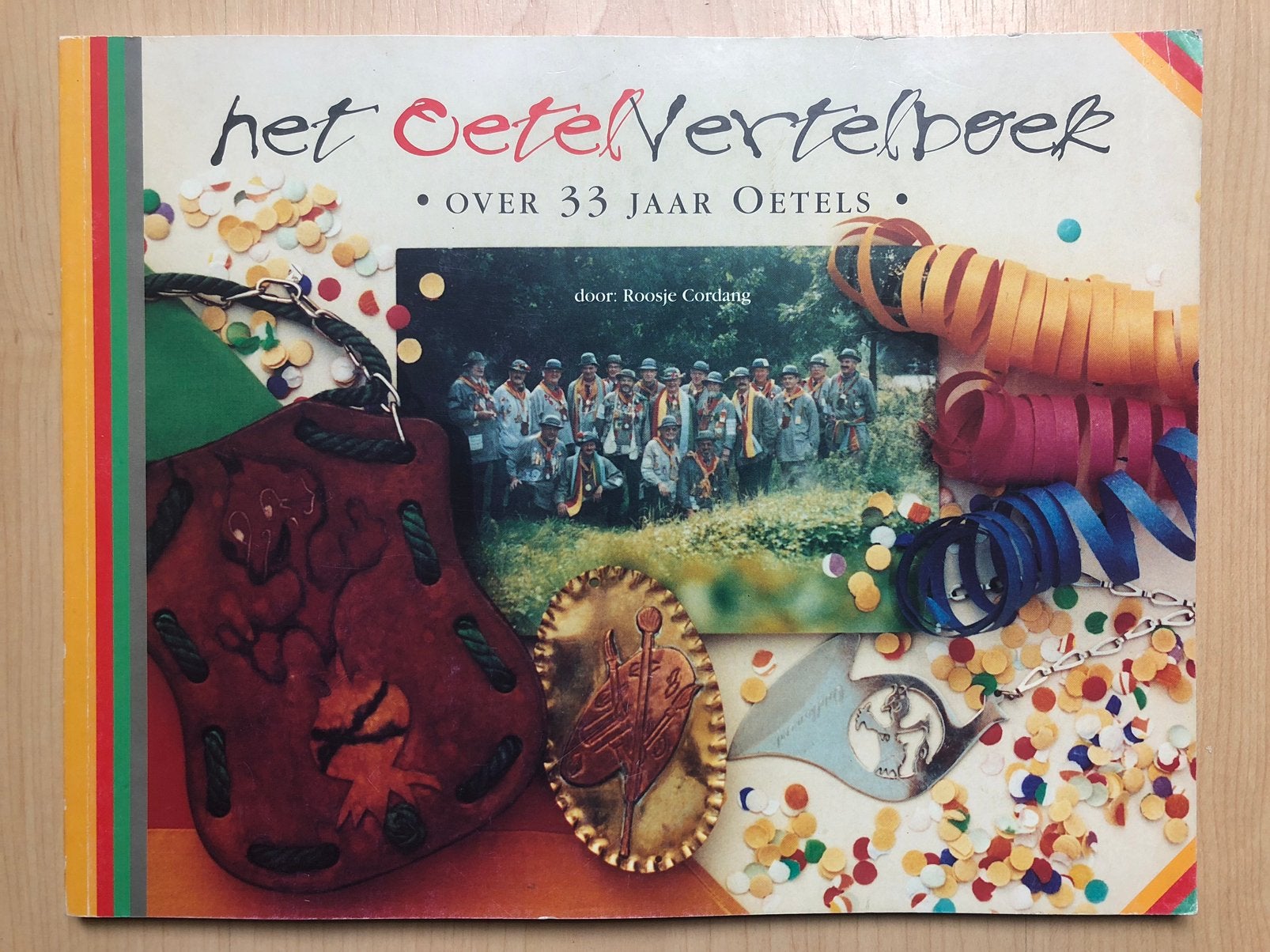 Het OETELVERTELBOEK 33 jaar Oetels (carnaval Oeteldonk 1996), Ophalen of Verzenden