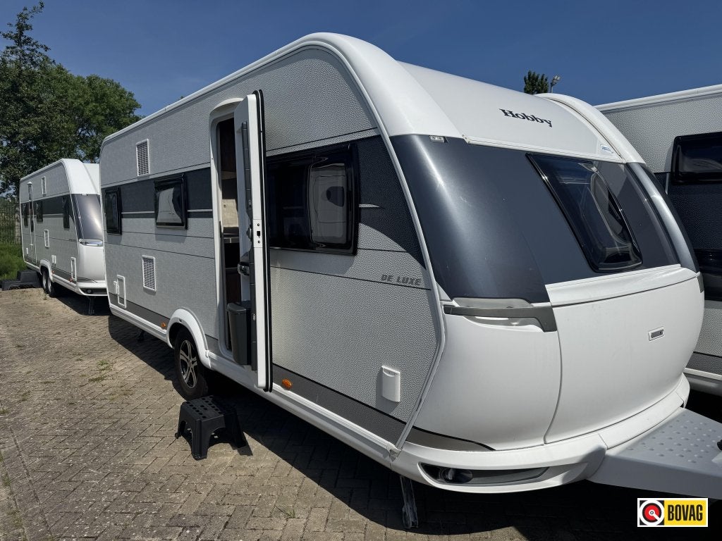 Hobby De Luxe 545 KMF, Caravans en Kamperen, Caravans, Hobby, Bedrijf, Tot en met 6, 1250 - 1500 kg