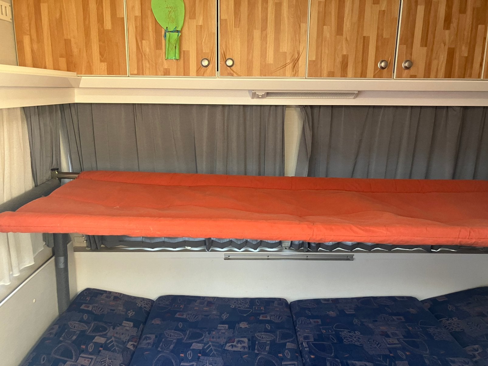 Stapelbed caravan of camper, Caravans en Kamperen, Ophalen