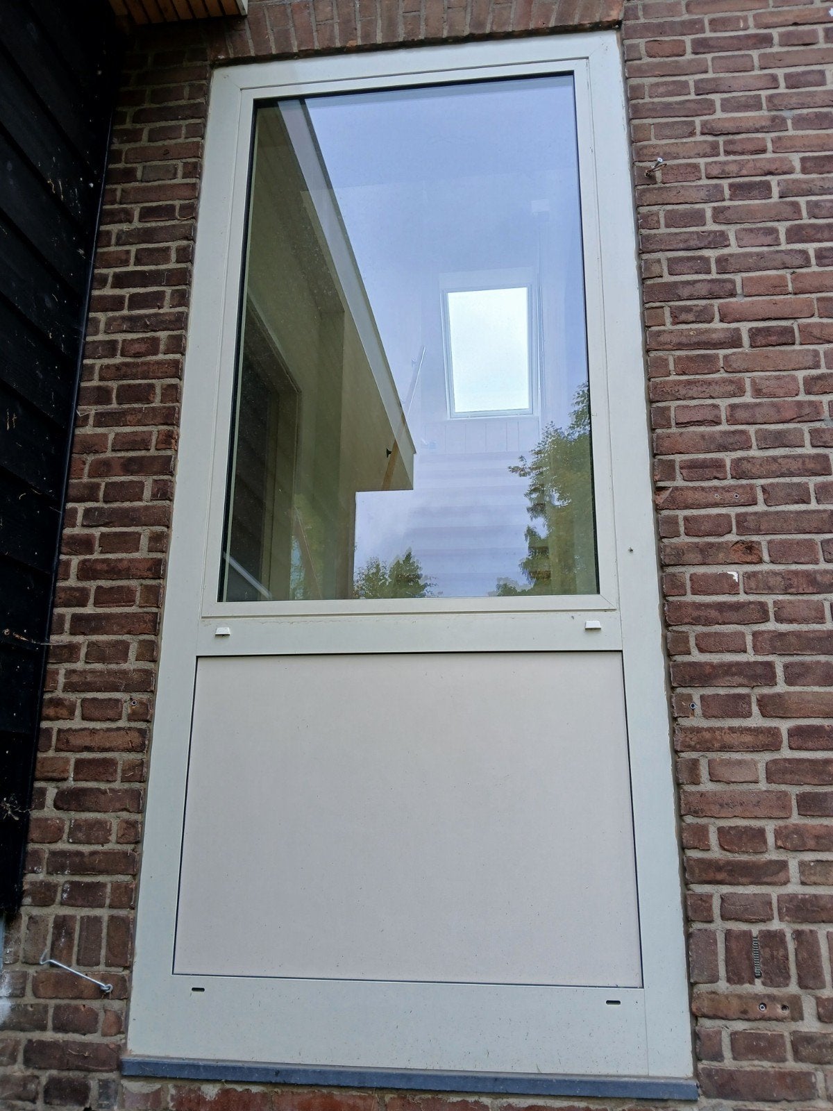 Aluminium kozijn 249x113 draaikiep incl hor, Gebruikt, Raamkozijn, Aluminium, Inclusief glas