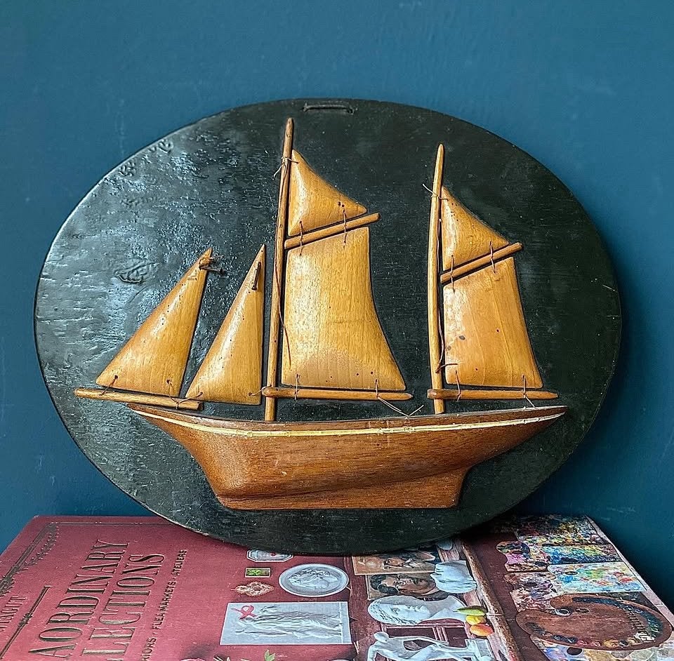 Vintage wandbord met zeilboot., Ophalen of Verzenden