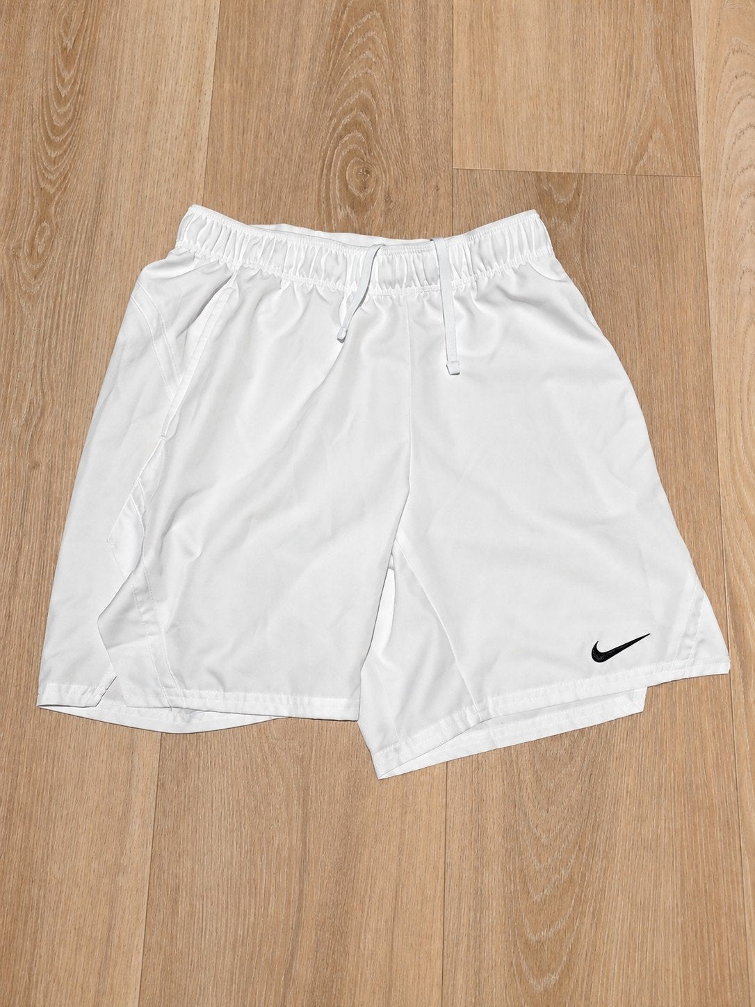 Nike korte broek wit -- Maat S - Zeer goede staat, Wit, Overige typen, Nike, Ophalen of Verzenden