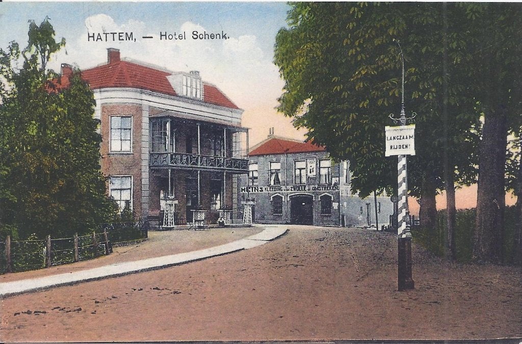 Hattem Hotel Schenk Oude Ongelopen Ansichtkaart ( A2385 ), Ophalen of Verzenden, 1920 tot 1940, Ongelopen, Gelderland