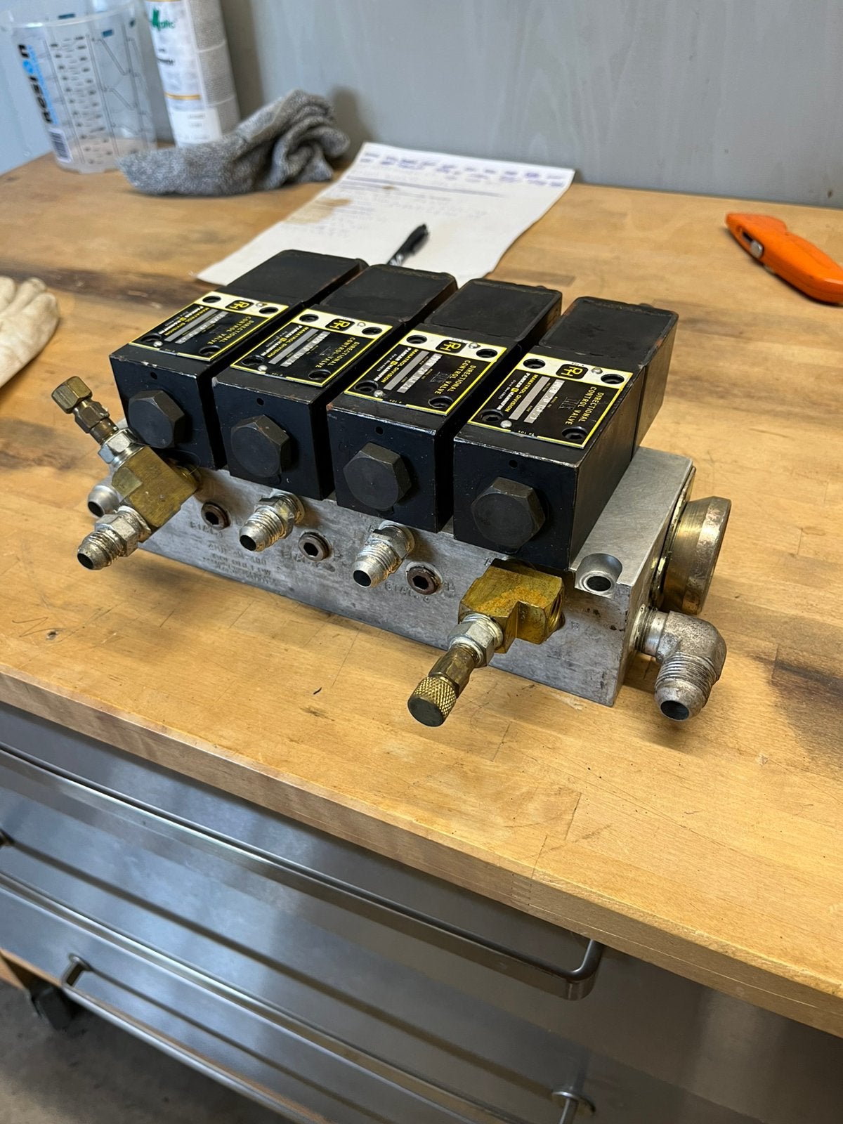 Parker Hannifin 4MD-4M-400 hydrauliek ventielenblok, Ophalen of Verzenden, Gebruikt