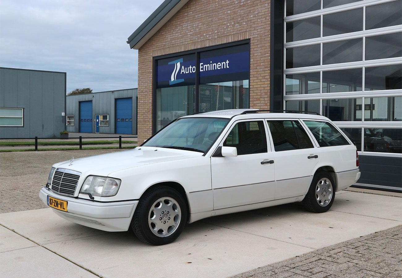 Mercedes-Benz E-klasse Combi 280 aut5 ECC Schuifdak Cruise Z, Auto's, Automaat, Gebruikt, Verwarmde buitenspiegels, Wit