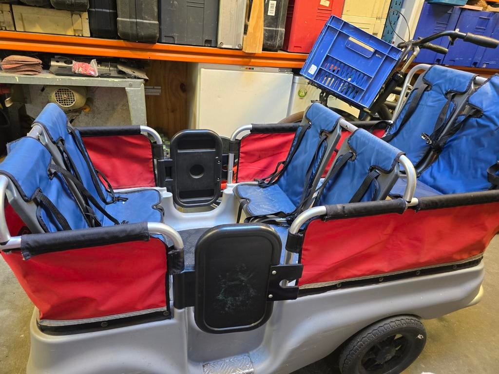 Wintherkiddybus 6 persoons bakfiets, Ophalen of Verzenden, Gebruikt, Kinderwagen of Buggy