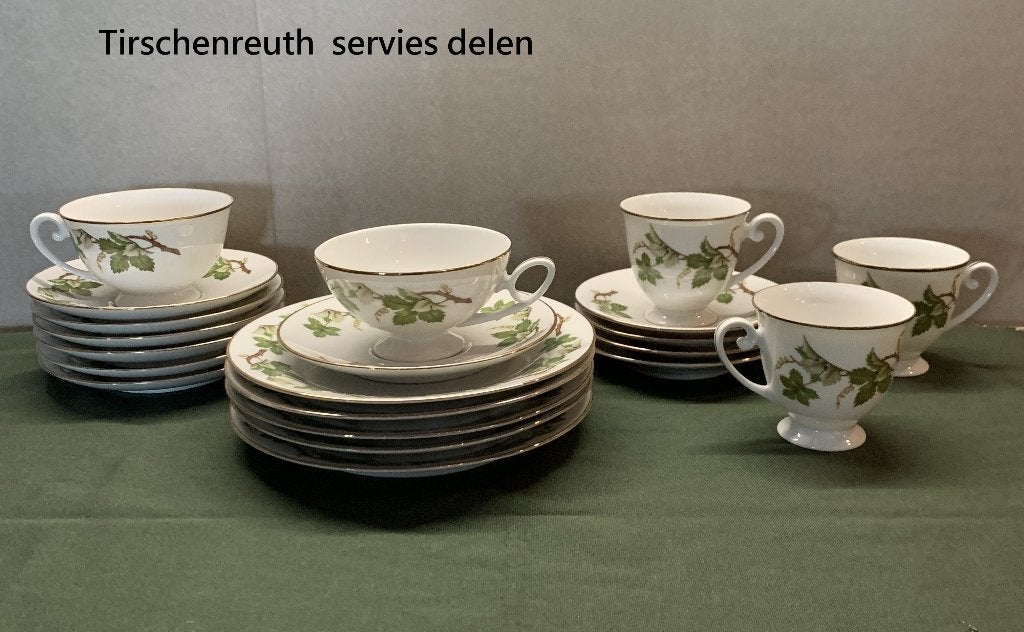 kop & schotels groen klimop wijnrank Tirschenreuth + Meander, Ophalen of Verzenden, Zo goed als nieuw, Overige stijlen, Kop(pen) en/of Schotel(s)