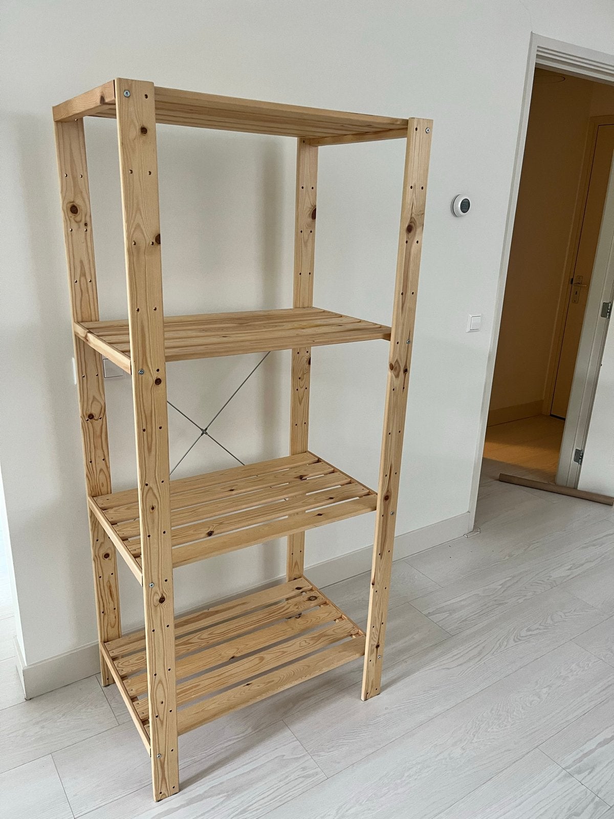 IKEA IVAR Stellingkast - Grenenhout, Zeer Goede Staat, Huis en Inrichting, Ophalen, Met plank(en), 50 tot 100 cm, Zo goed als nieuw