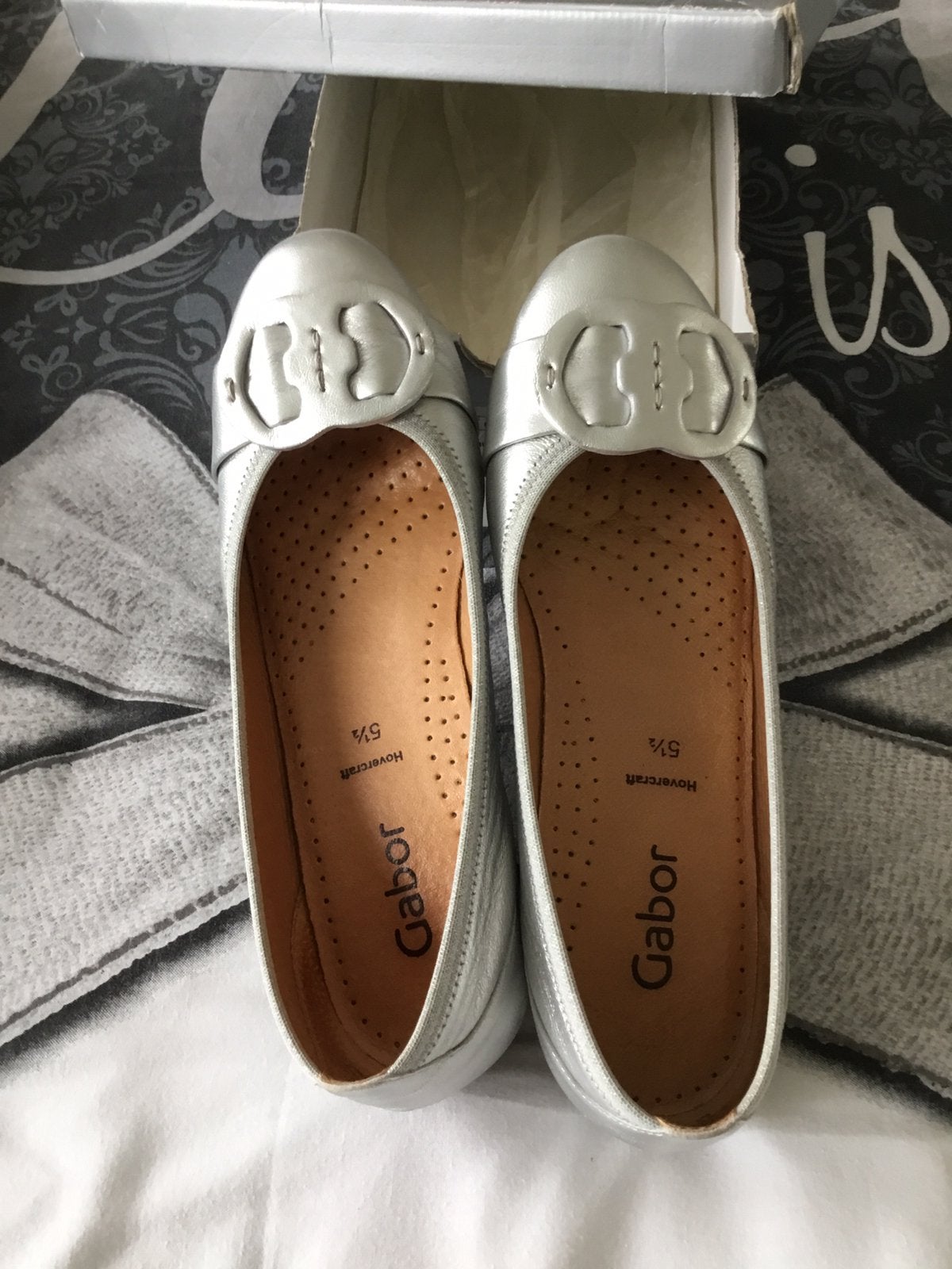 Te koop Ballerina’s maat 5/5 kleur ZILVER.GABOR., Ophalen, Nieuw, Grijs