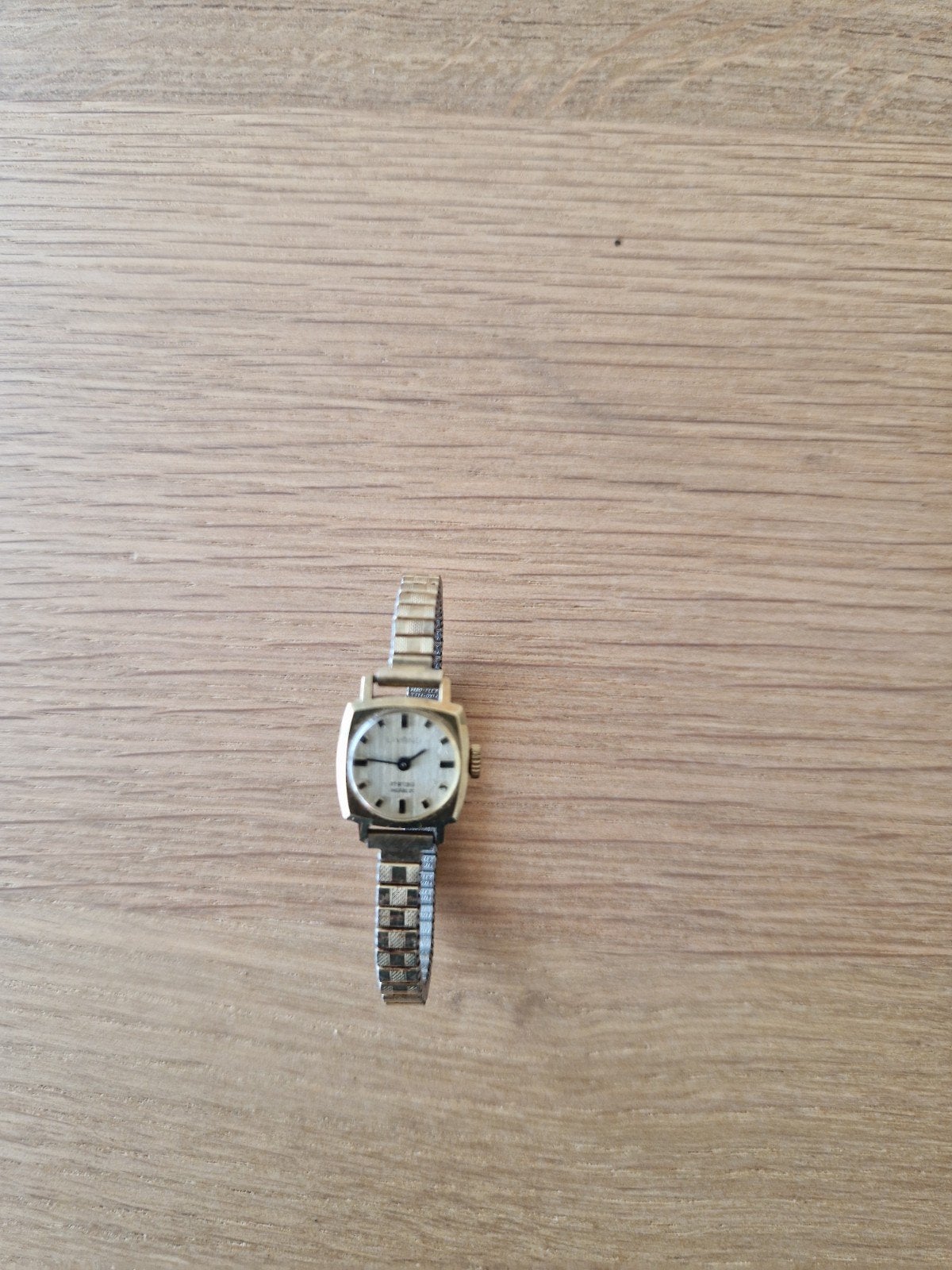 Livano dames horloge, Sieraden, Tassen en Uiterlijk, Horloges | Dames, Overige merken, Gebruikt, Polshorloge, Ophalen of Verzenden
