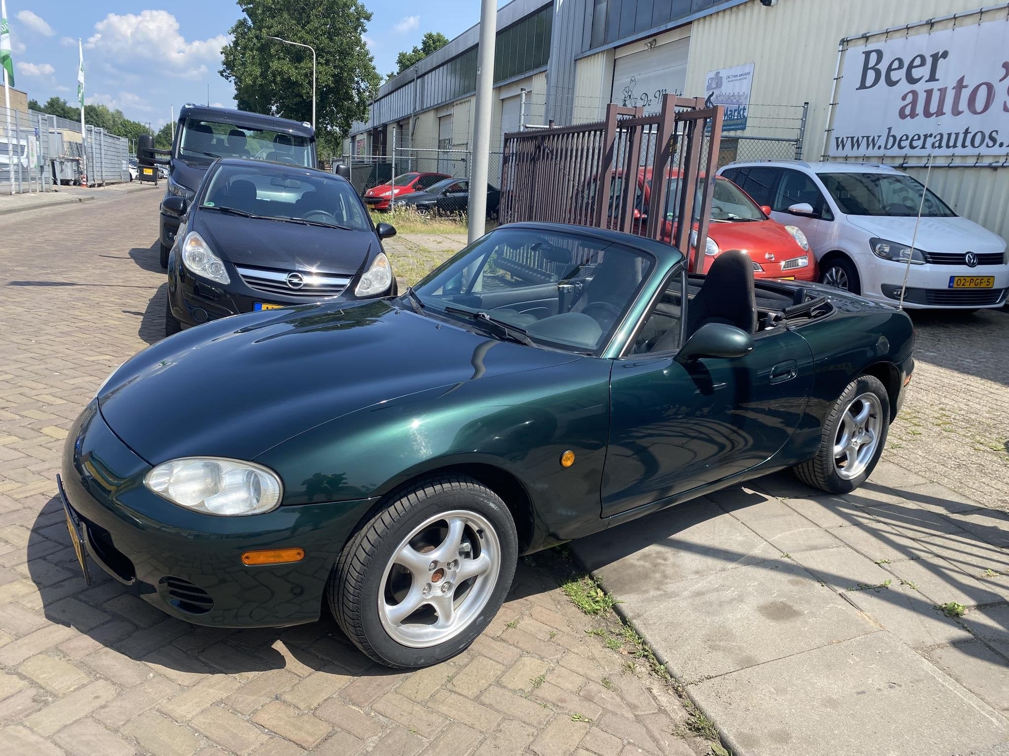 Mazda MX-5 1.6i Exclusive, Gebruikt, 4 cilinders, Cabriolet, 1010 kg