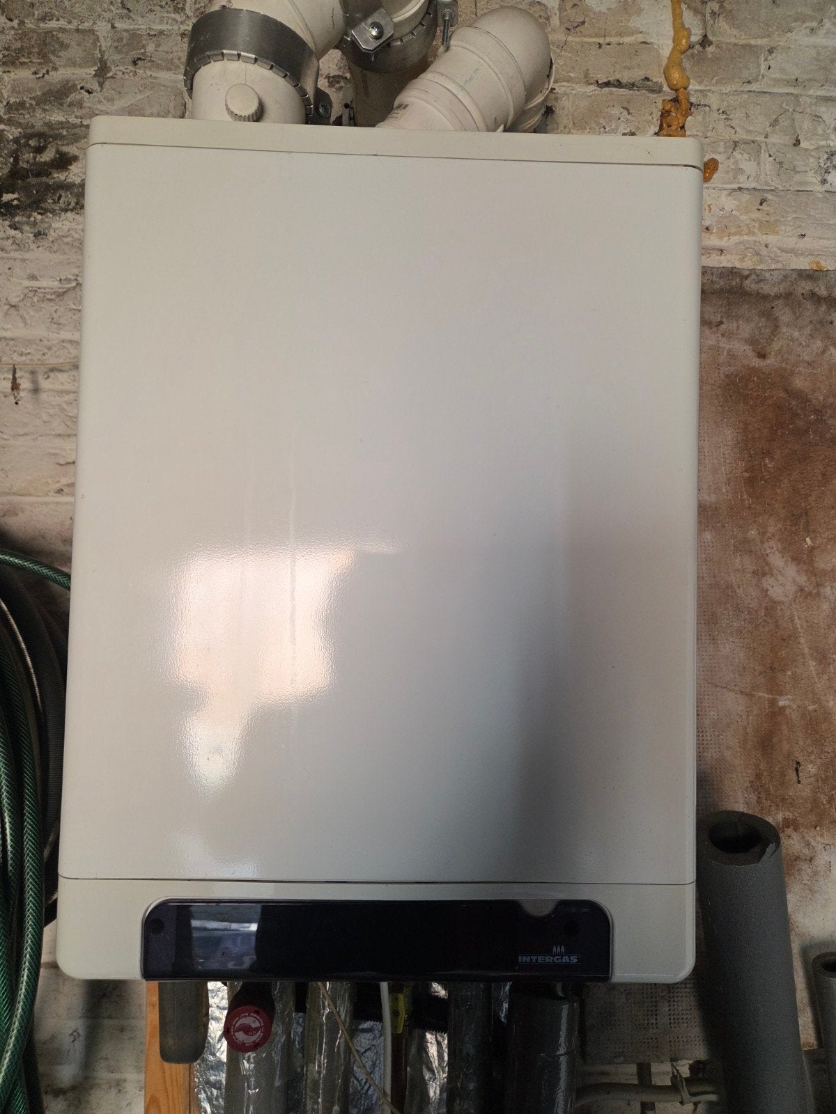 Intergas Kombi Kompakt HRE 24/18 + thermostaat + expansievat, Ophalen, 30 tot 80 cm, Hoog rendement (Hr), Cv-ketel of Combi-ketel