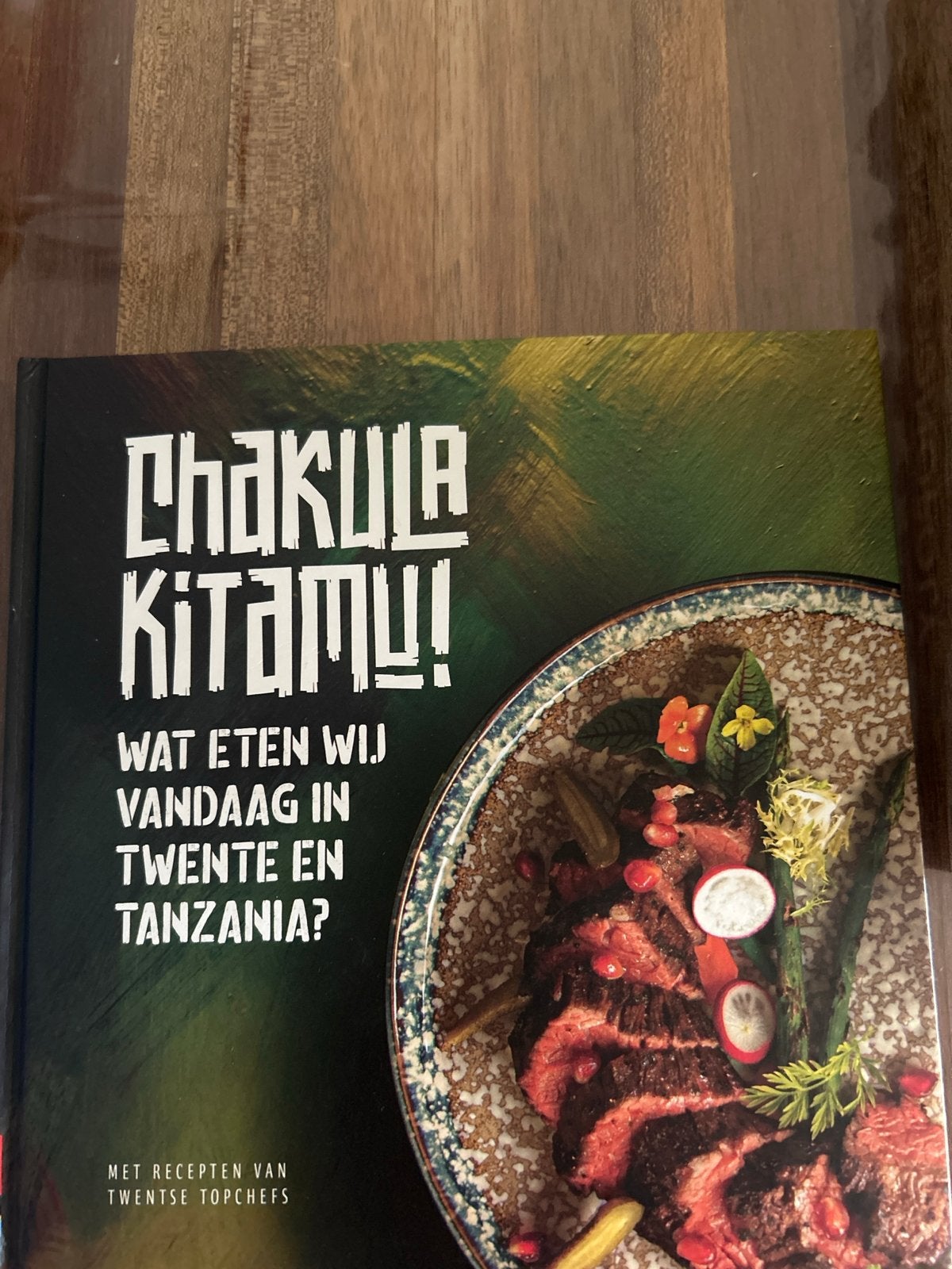 Chakula Kitamu! Kookboek Twente en Tanzania, Boeken, Ophalen of Verzenden, Nieuw, Afrika, Hoofdgerechten