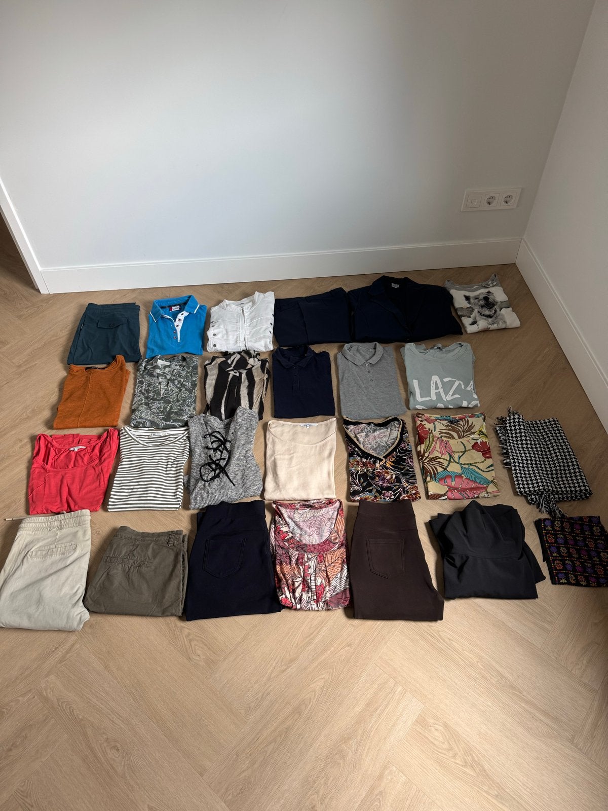 Grote kledingbundel of pakket kleding en tassen maat 40 28x, Ophalen of Verzenden, Gedragen, Maat 38/40 (M)