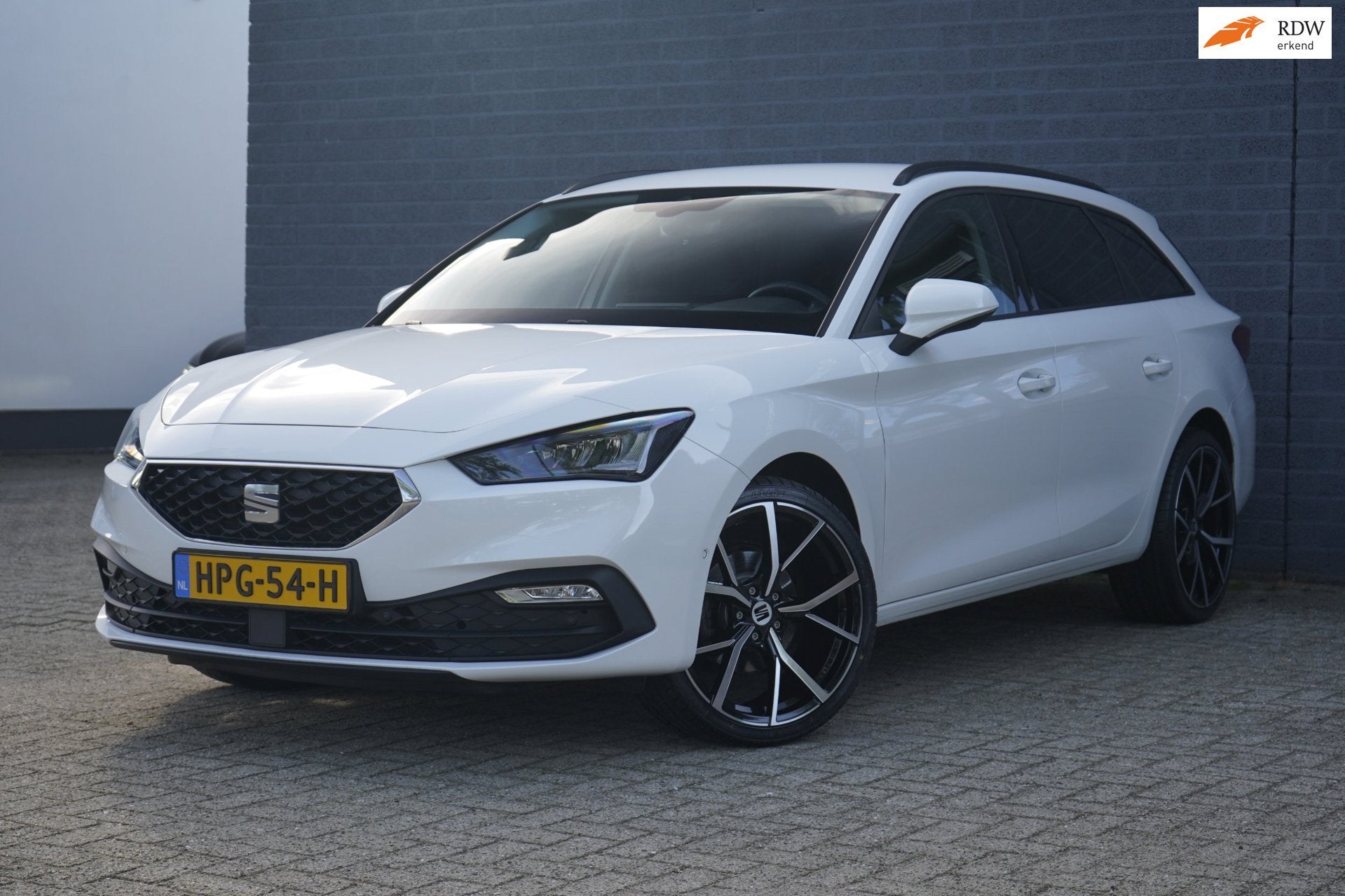 Seat Leon Sportstourer 1.0 TSI Reference, Carplay, Virtual, Auto's, Voorwielaandrijving, Stof, Gebruikt, Leon