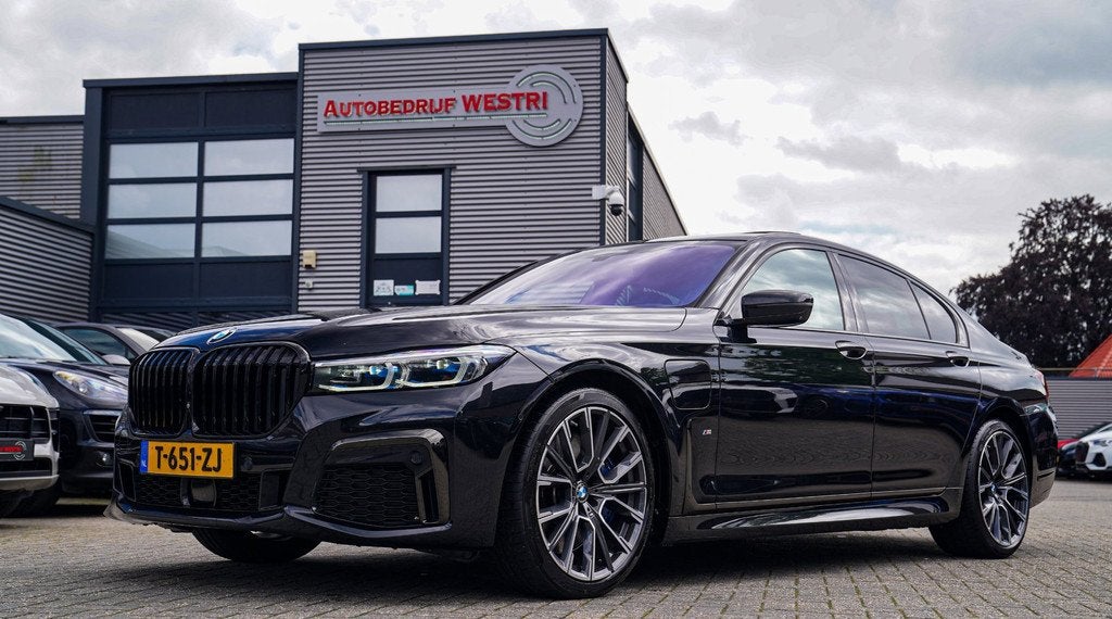 BMW 7-serie 745e High Executive | Stoelverkoeling | Stuurwie, Automaat, Achterwielaandrijving, Gebruikt, 138 €/maand
