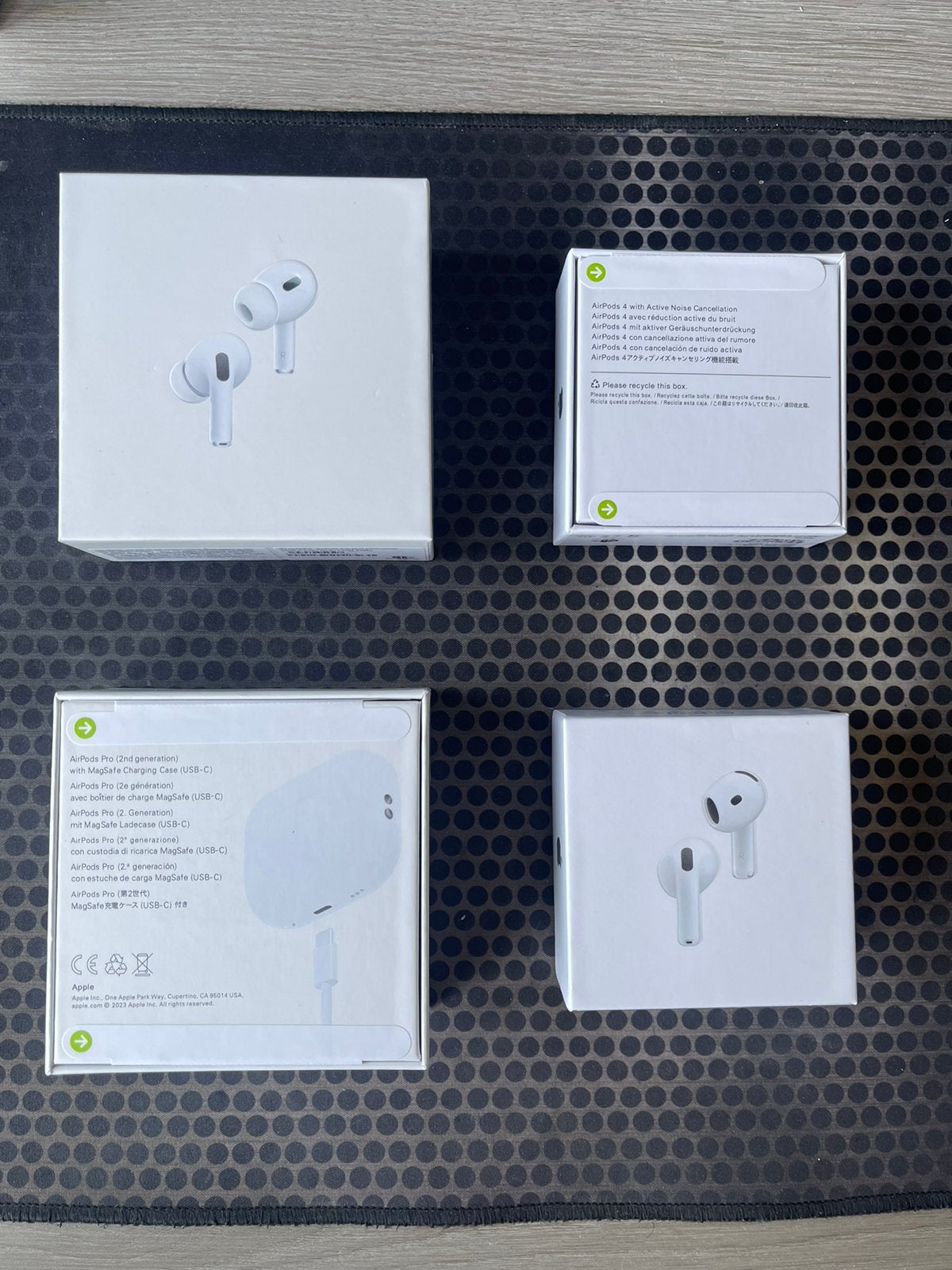 Airpods Pro 3 Airpods 4 Sealed OP IS OP, Ophalen of Verzenden, Nieuw, Bluetooth