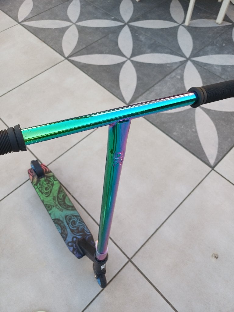 stuntstep, Fietsen en Brommers, Ophalen of Verzenden, Zo goed als nieuw, Gewone step, Onbekend