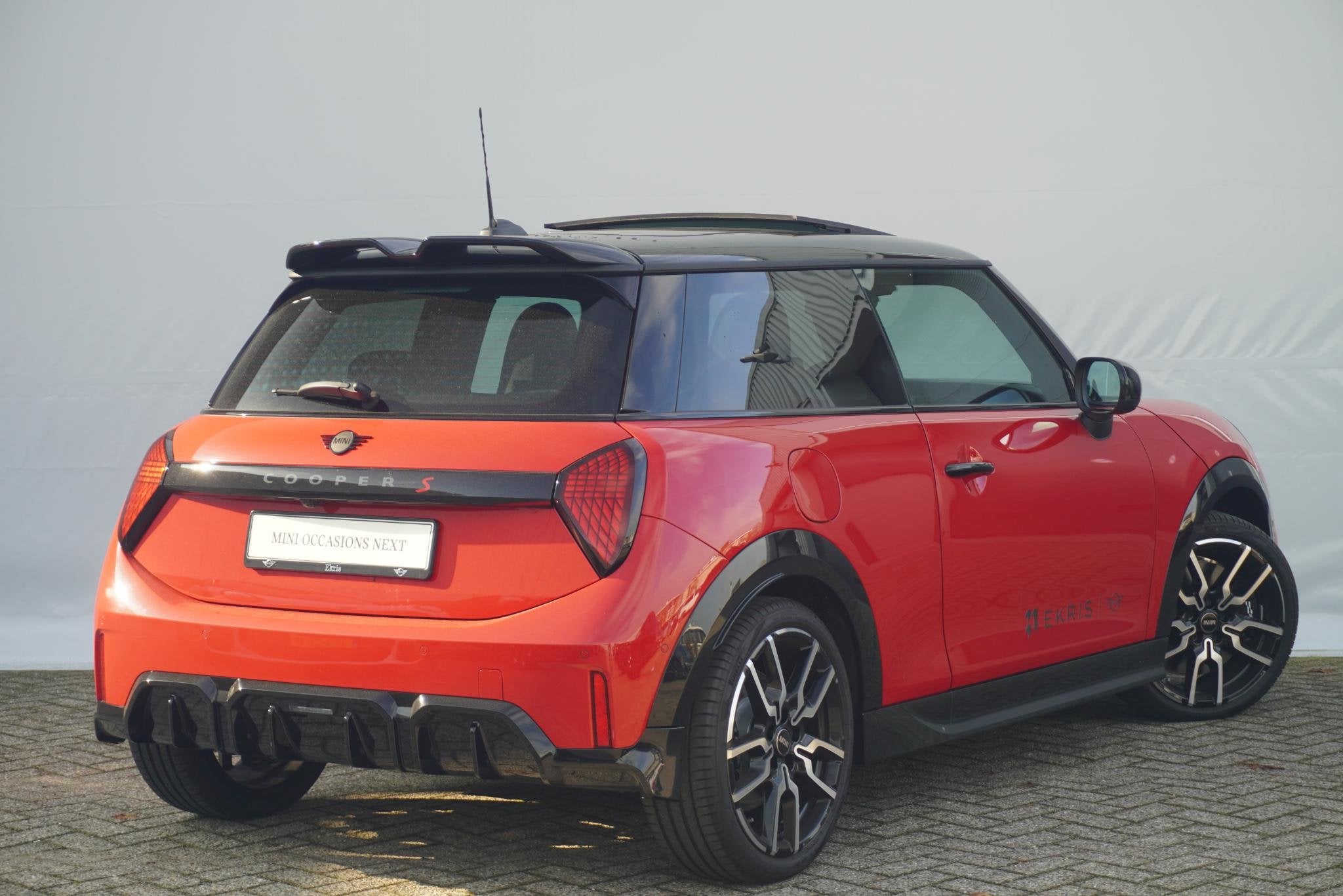 MINI 5-Deurs Cooper S John Cooper Works | Pakket XL | Harman, Auto's, 1998 cc, Stof, 4 cilinders, Met garantie (alle)