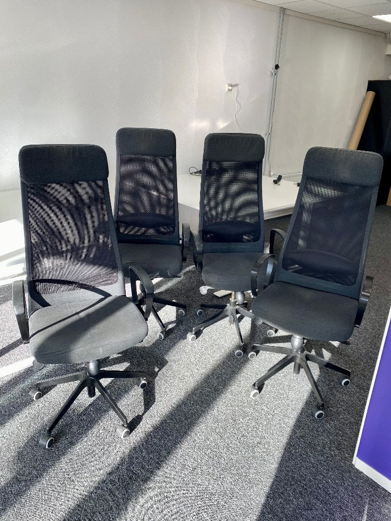 IKEA MARKUS bureaustoelen – 4 stuks beschikbaar, Ophalen, Gebruikt, Grijs, Bureaustoel