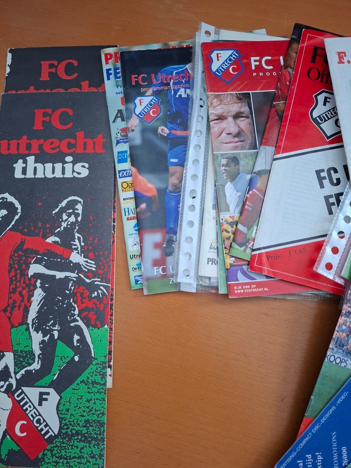 Programmas FC Utrecht Feyenoord Diverse jaren, Boeken, Ophalen of Verzenden, Gelezen, Balsport
