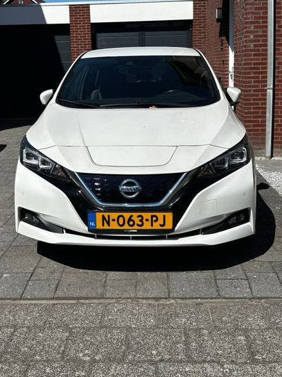 Nissan Leaf Electric 40kWh 2021 Wit, Origineel Nederlands, Elektrisch, Particulier, 1480 kg