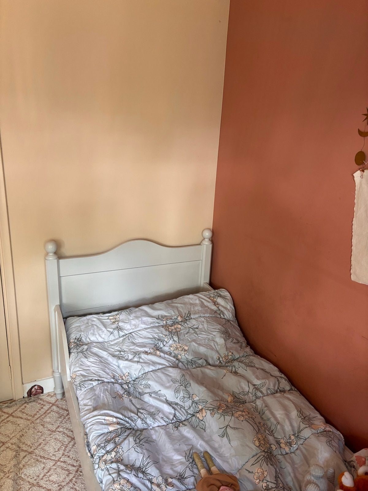 Leuk bed voor meisjes, Kinderen en Baby's, Ophalen, 85 tot 100 cm, Gebruikt, Lattenbodem