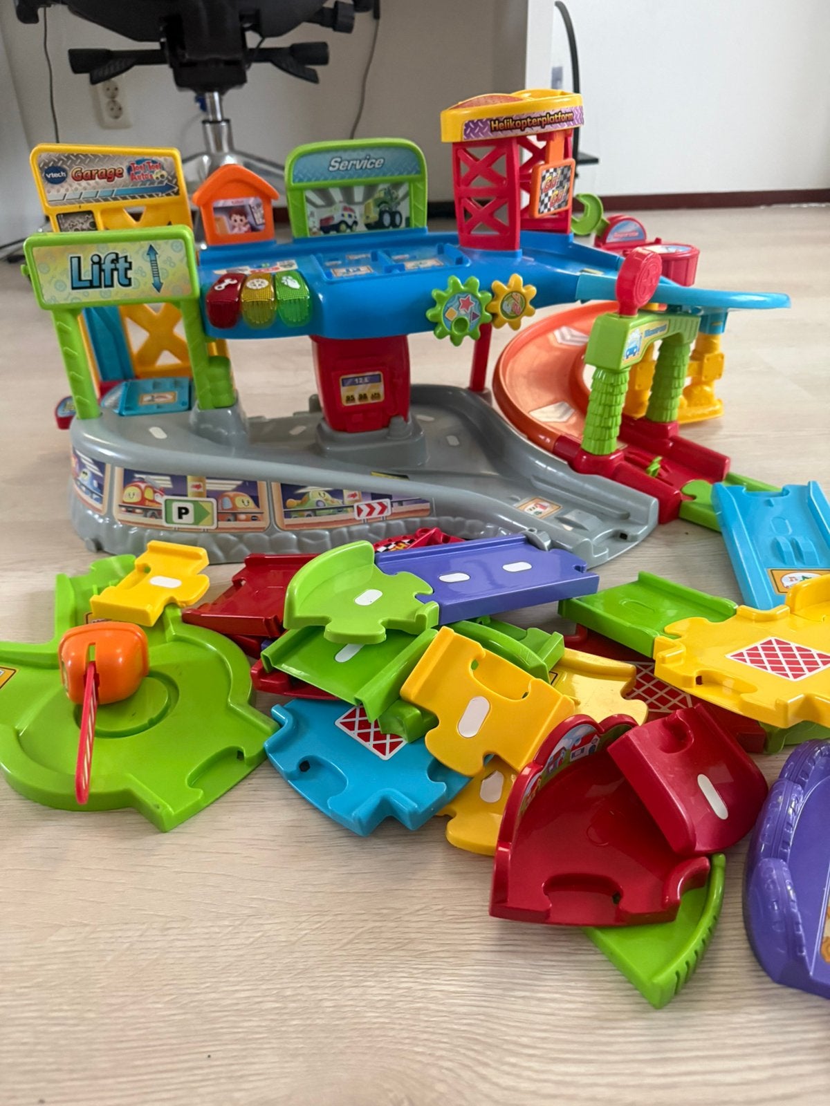Vtech toet toet autos garage, Ophalen of Verzenden, Zo goed als nieuw, 2 tot 4 jaar