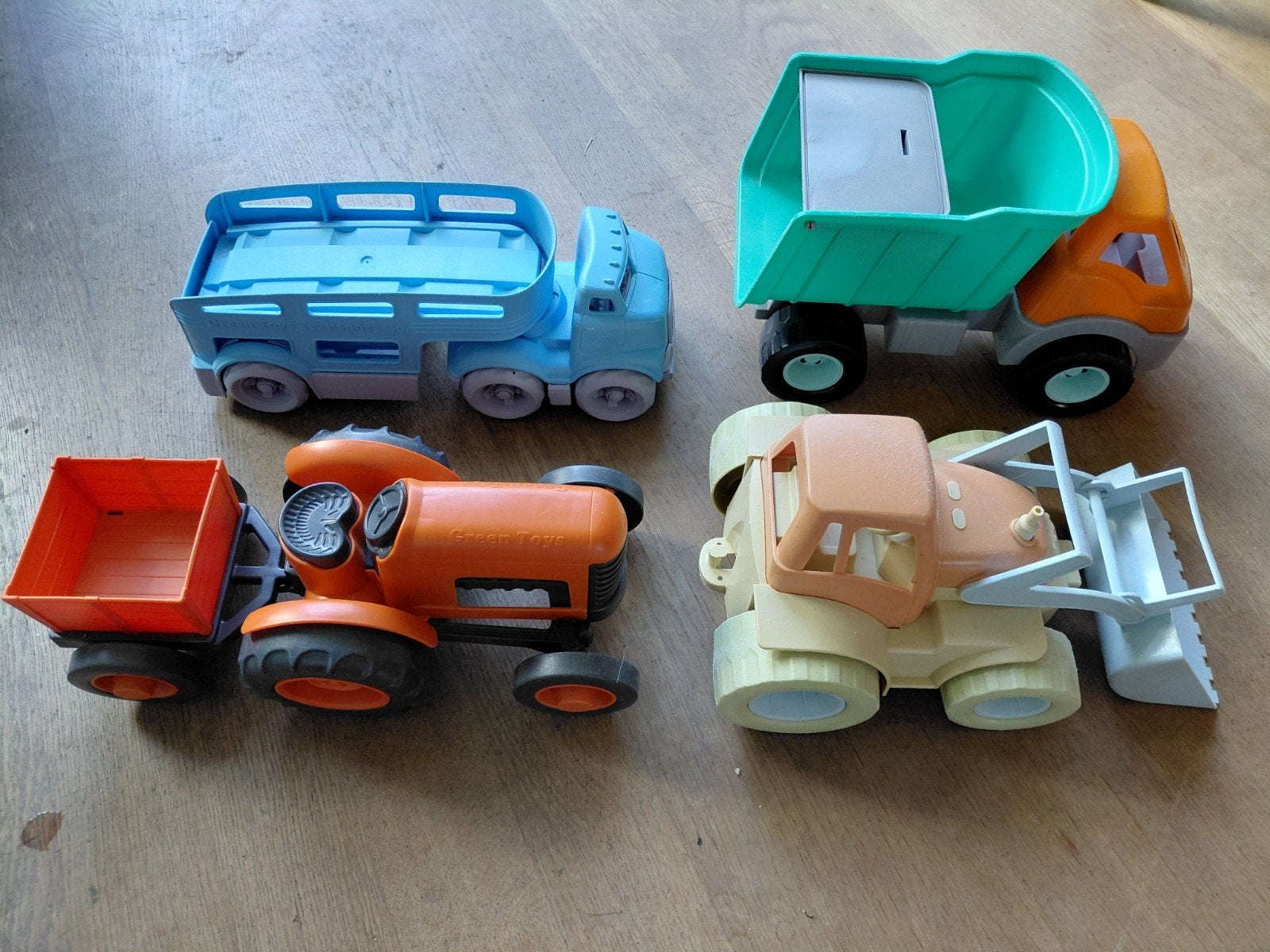 Set van 4 Green Toys & Dantoy voertuigen, Ophalen of Verzenden, Gebruikt