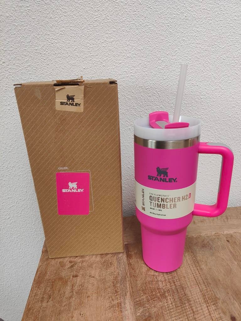 Stanley cup - nieuw!, Sport en Fitness, Bidons, Ophalen of Verzenden, Nieuw