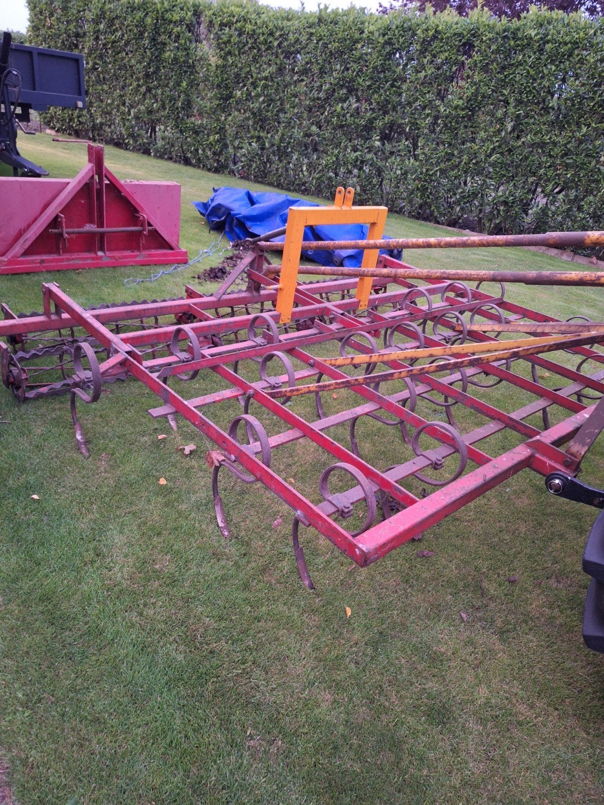 Triltand cultivator, Ophalen, Grondbewerking