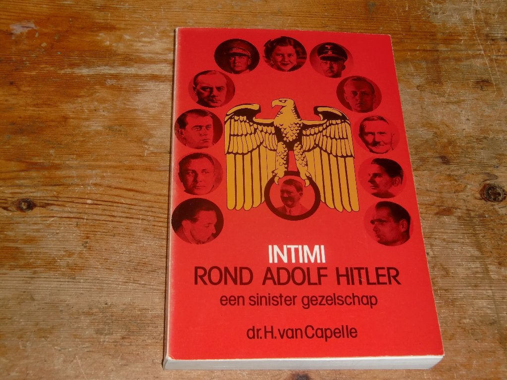 Intimi rond Adolf Hitler (3e Rijk, Wo2), 20e eeuw of later, Europa, Ophalen of Verzenden, Zo goed als nieuw