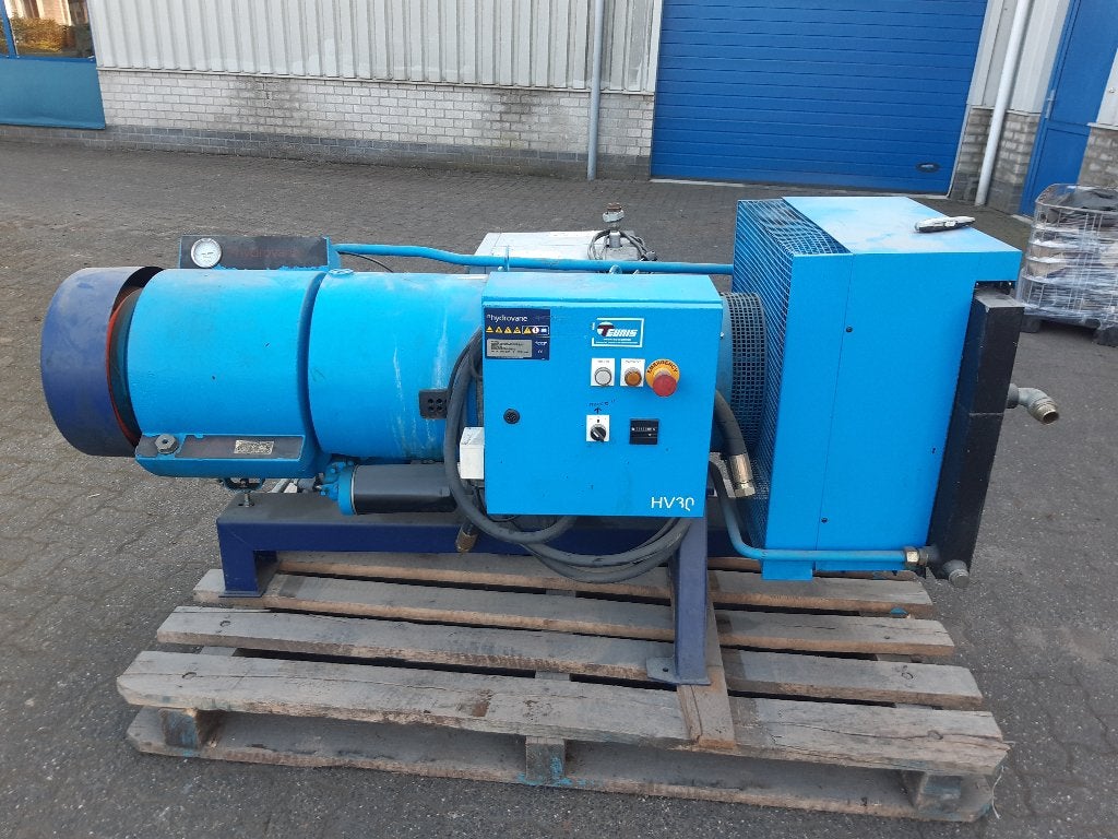 Compressor 30 kw met droger, Ophalen, Machinehandelverweijbv, De Groote Heeze 24 6598AV in Heijen, Machinehandelverweijbv@kpnmail.nl