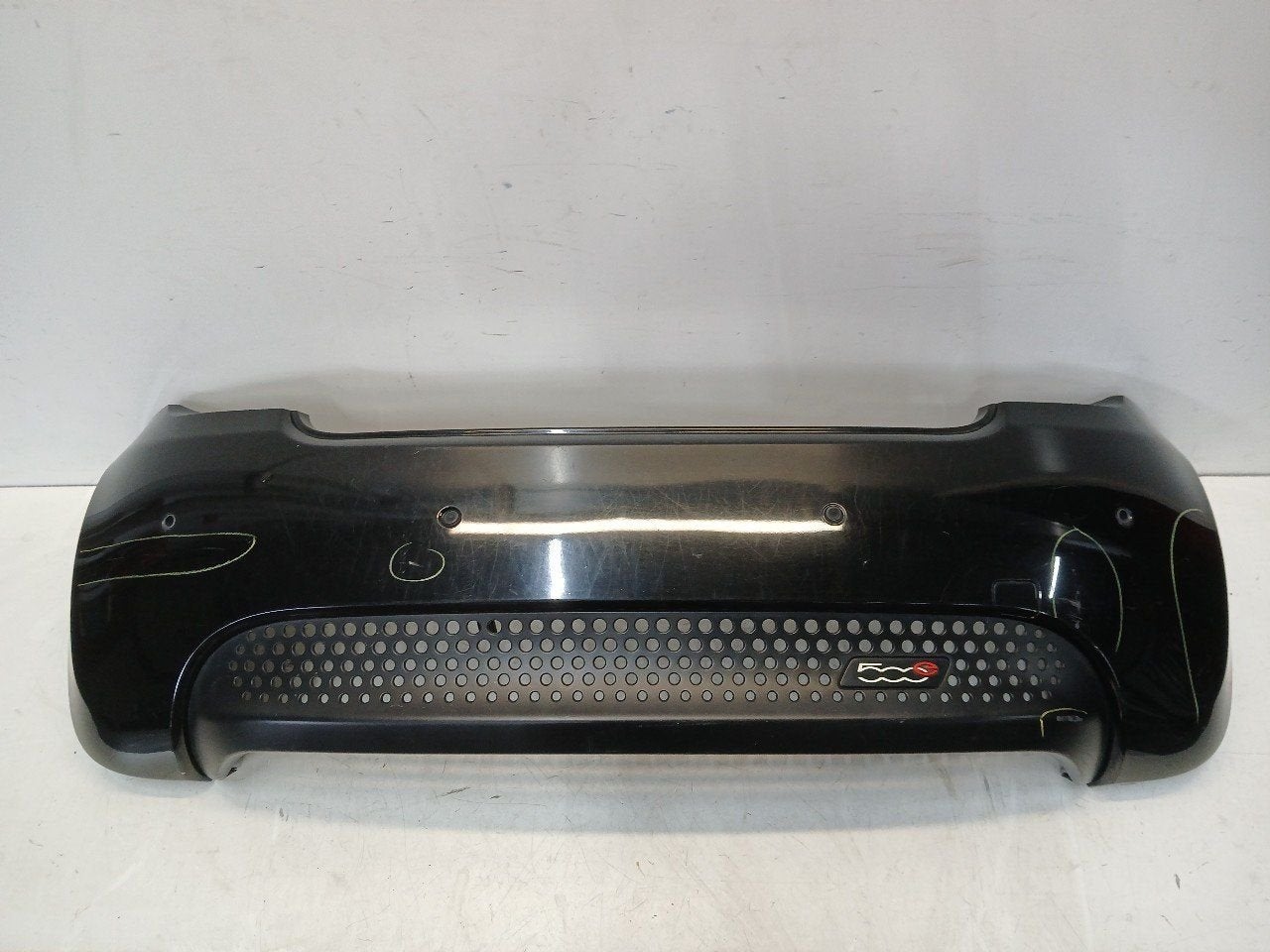 Bumper achter Fiat 500, Onderdelen@venauto.nl, Van der Ven Autorecycling B.V., Gebruikt, Ettenseweg 76, 4706 PB Roosendaal, The Netherlands