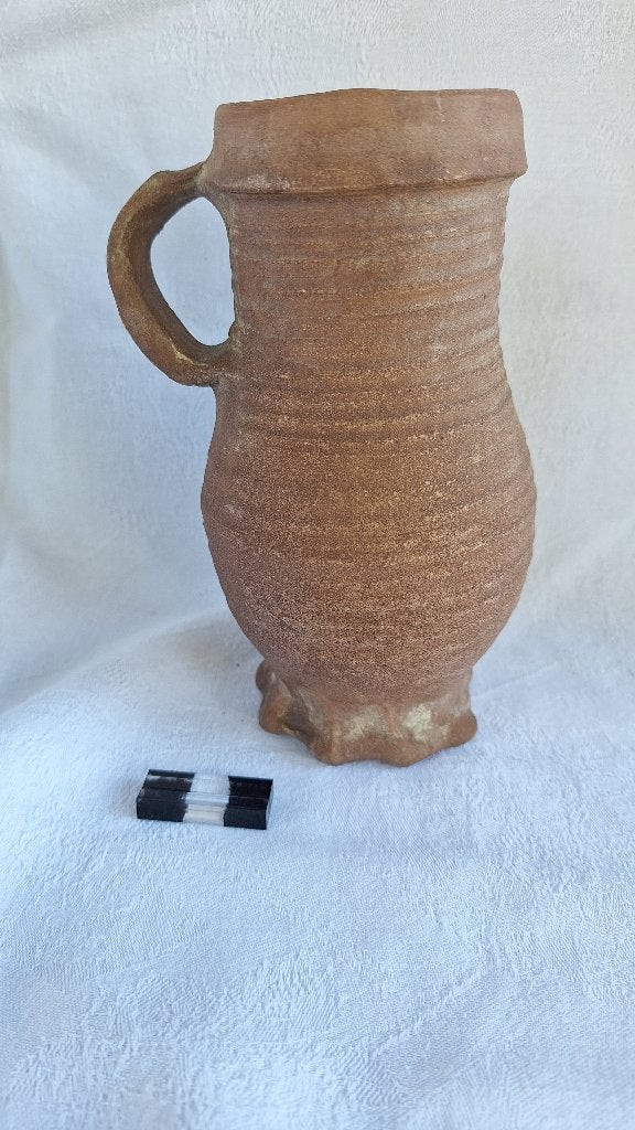 bodemvondst proto-steengoed beker, Ophalen of Verzenden