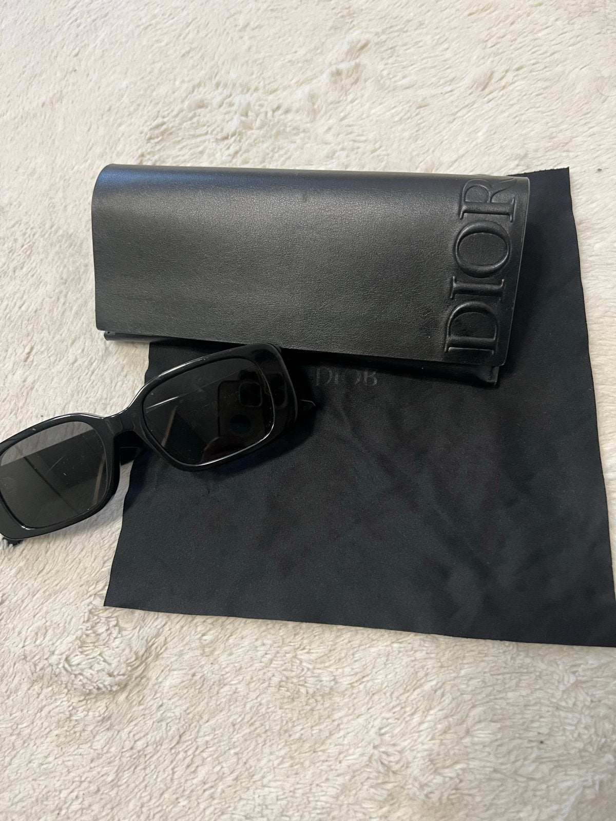 Dior Wildior S2U Zonnebril Zwart met Etui, Sieraden, Tassen en Uiterlijk, Zonnebrillen en Brillen | Dames, Zonnebril, Zwart, Ophalen of Verzenden