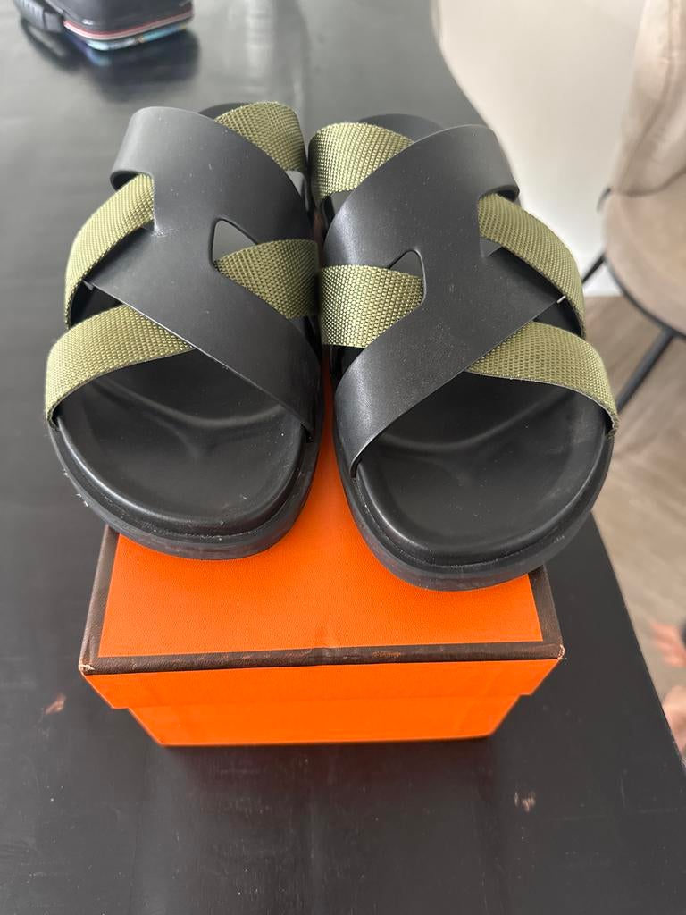 Heren slippers, Ophalen of Verzenden, Zo goed als nieuw, Zwart, Slippers
