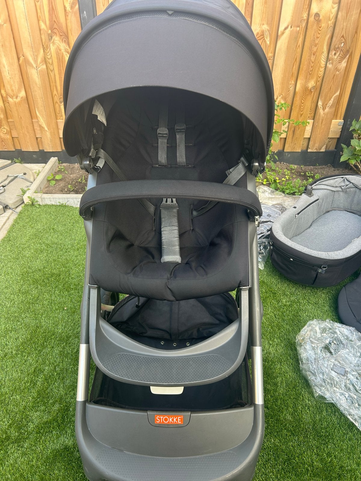 Stokke Trailz kinderwagen met reiswieg en accessoires, Luchtbanden, Zo goed als nieuw, Combiwagen, Ophalen