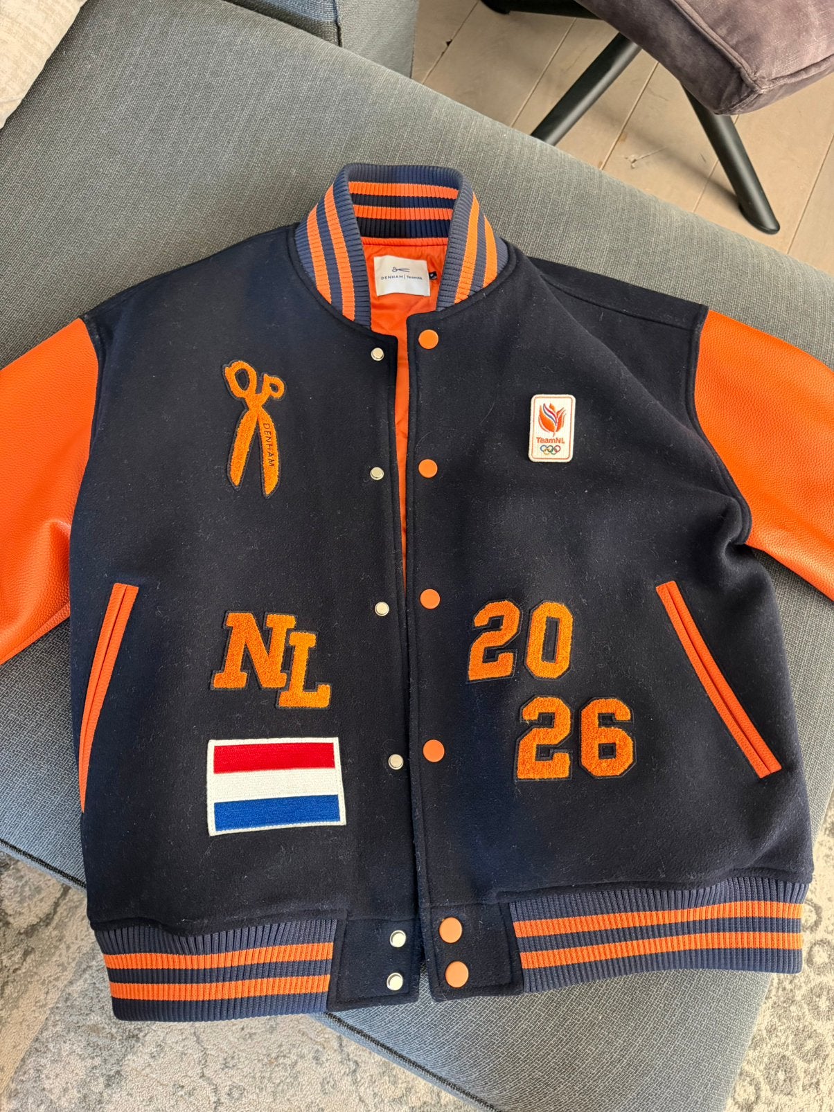 Varsity jacket Olympische Spelen DenHam maat m, Ophalen, Zo goed als nieuw, Zwart